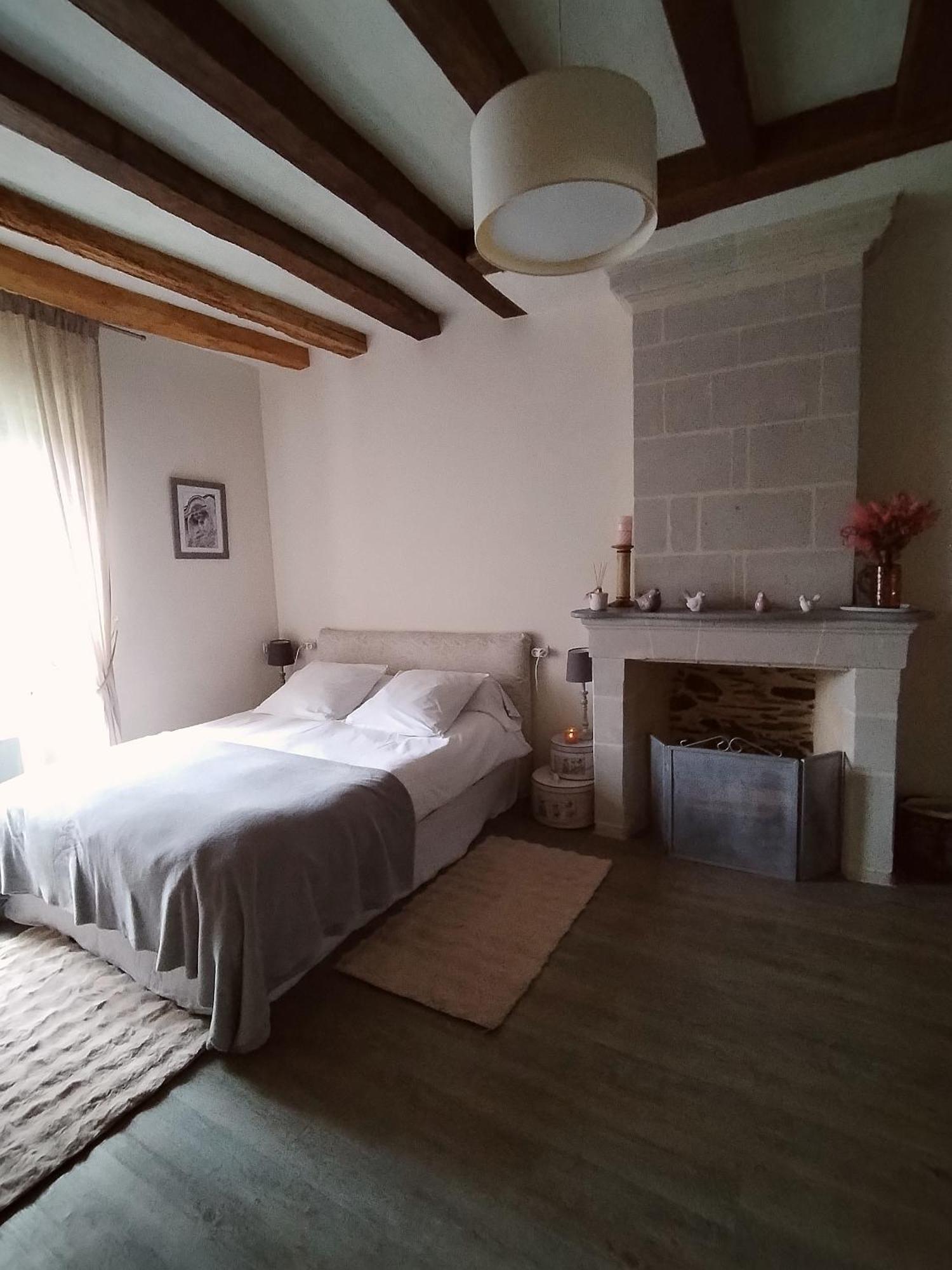 Murs-Erigne La Petite Boire - Chambres D'Hotes Pres D'Angers الغرفة الصورة